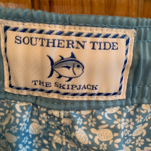 Southern Tide Boys Swimsuit - Picture 5 of 8